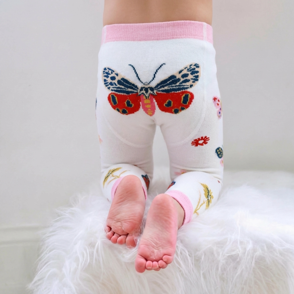 Gestrickte Leggings mit Schmetterlingsmotiv