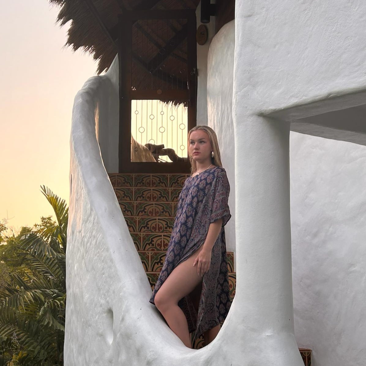 Piper - Navy Blue & Coral Round Neck Viscose Kaftan