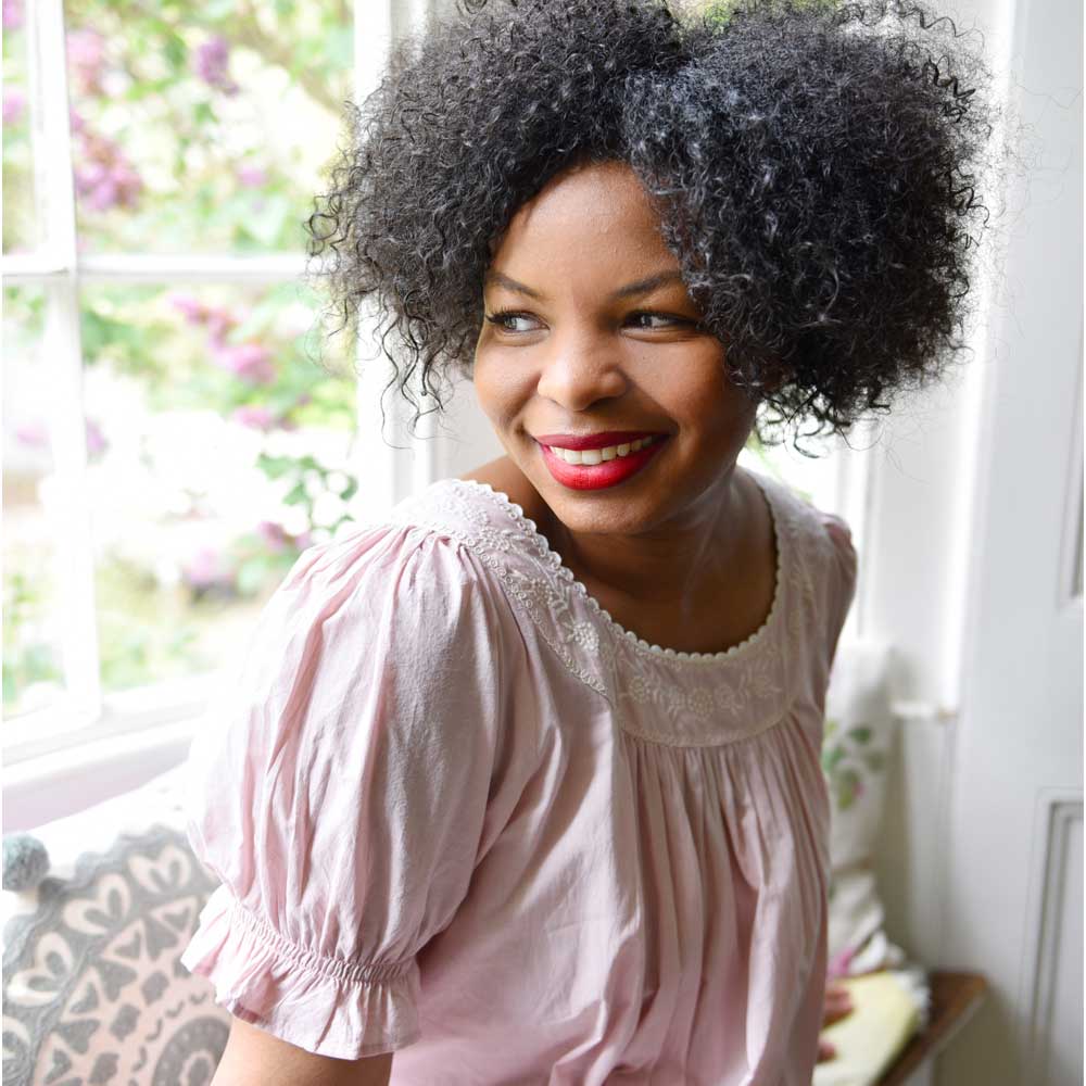 Pink Juliet Round Neck Puffed Sleeve Nightdress