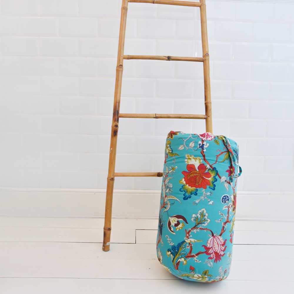 Teal Exotic Floral Print Quilt