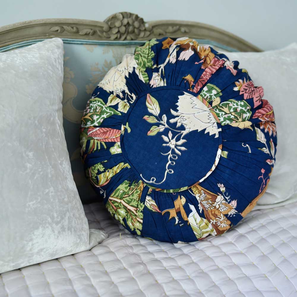 Blue Carnation Round Cushion With Pad 45cm