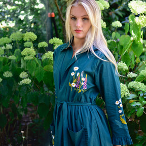 Floral Embroidered Dressing Gown