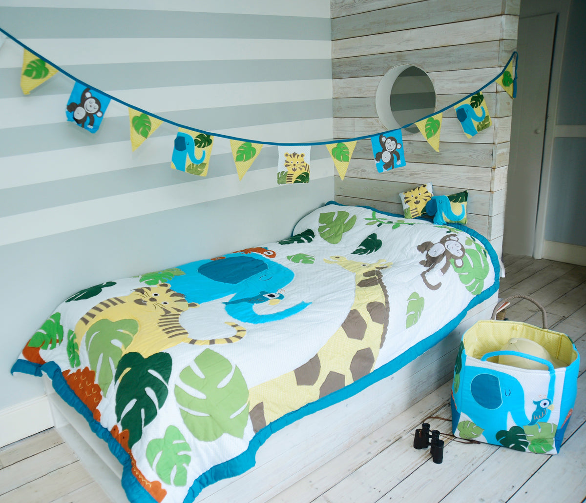 Jungle Bed Quilt