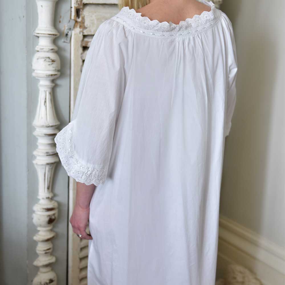 Sarah Embroidered V Neck 3/4 length Sleeve Nightdress